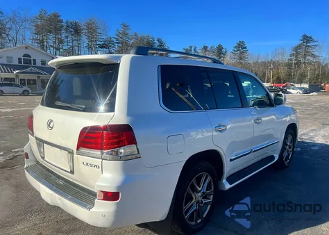 2014 Lexus Lx 570 z USA, uszkodzony, nr VIN JTJHY7AX2E4157767